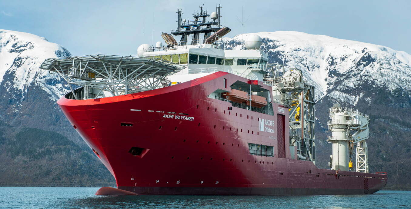 Petrobras Charters Aker Wayfarer for SESV Contract